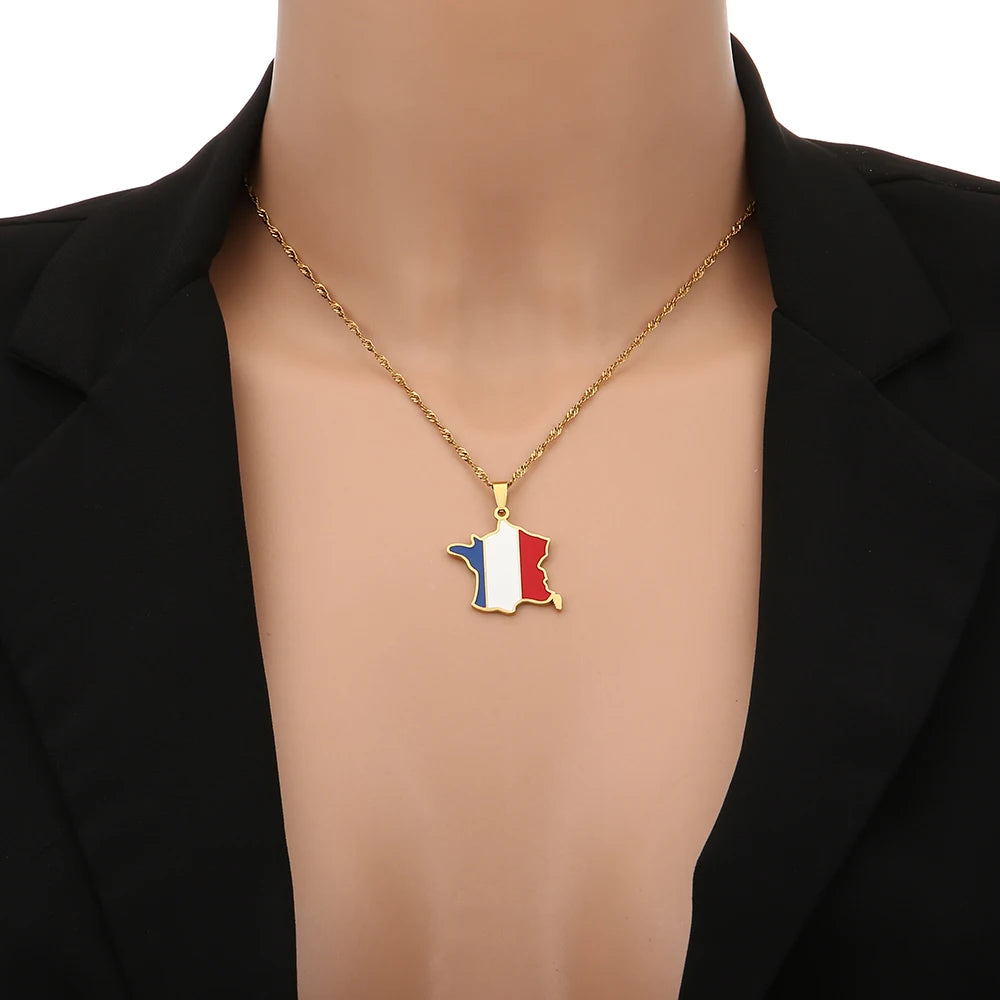 Collier "Tricolore Elégance"